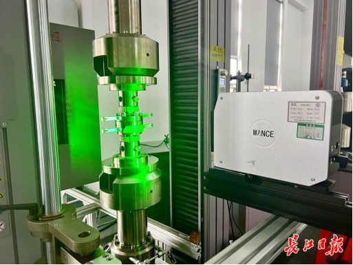 湖北万测:上万次失败中挺进“世界一流”765.png 湖北万测:上万次失败中挺进“世界一流”765.png